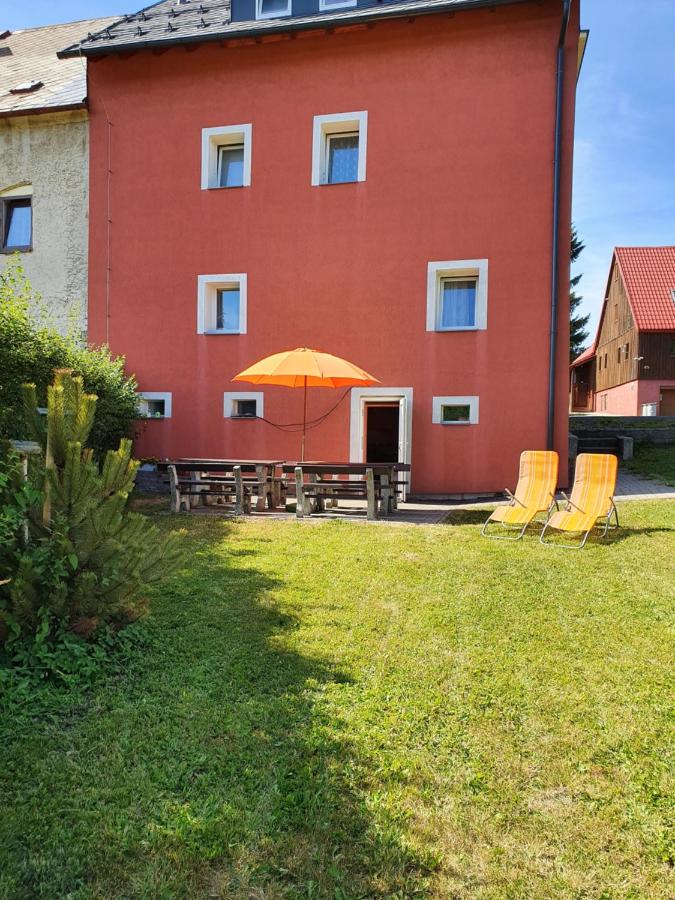 Apartments Viktoria Klinovec - B&B Kovářská
