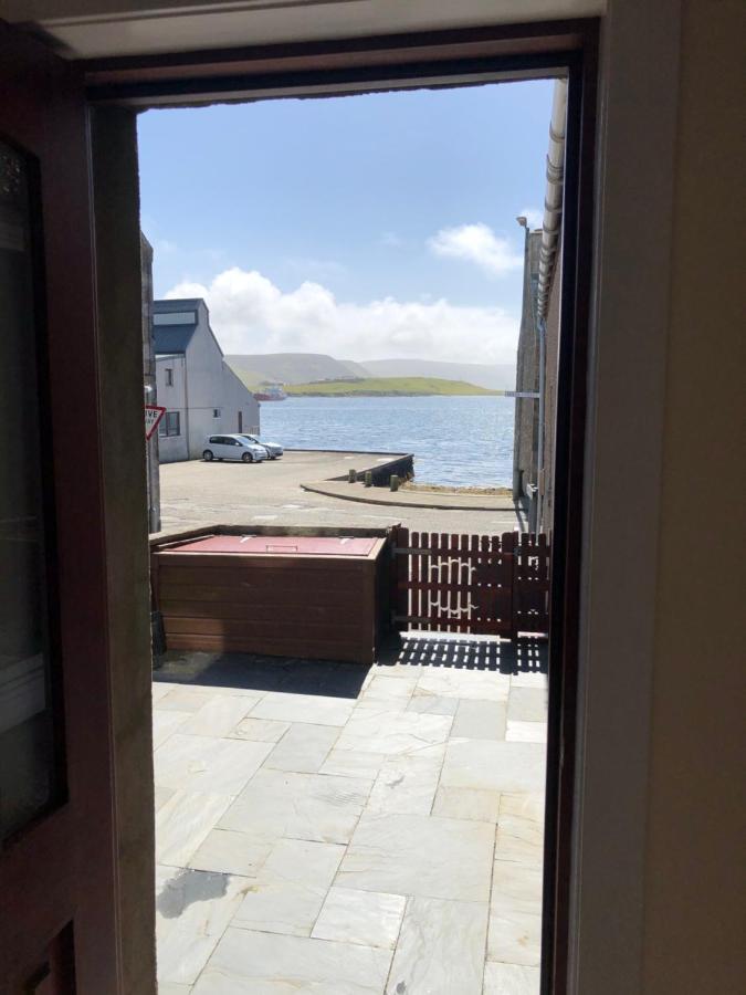 Spacious home by the sea in Scalloway. - Ferienwohnung Scalloway