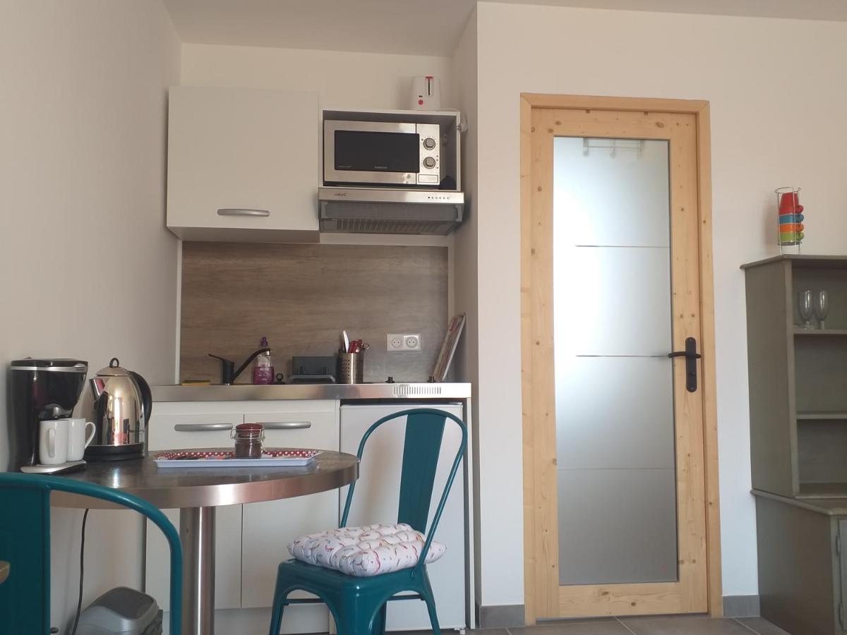 Les Embruns studio ancien corps de ferme plage - B&B