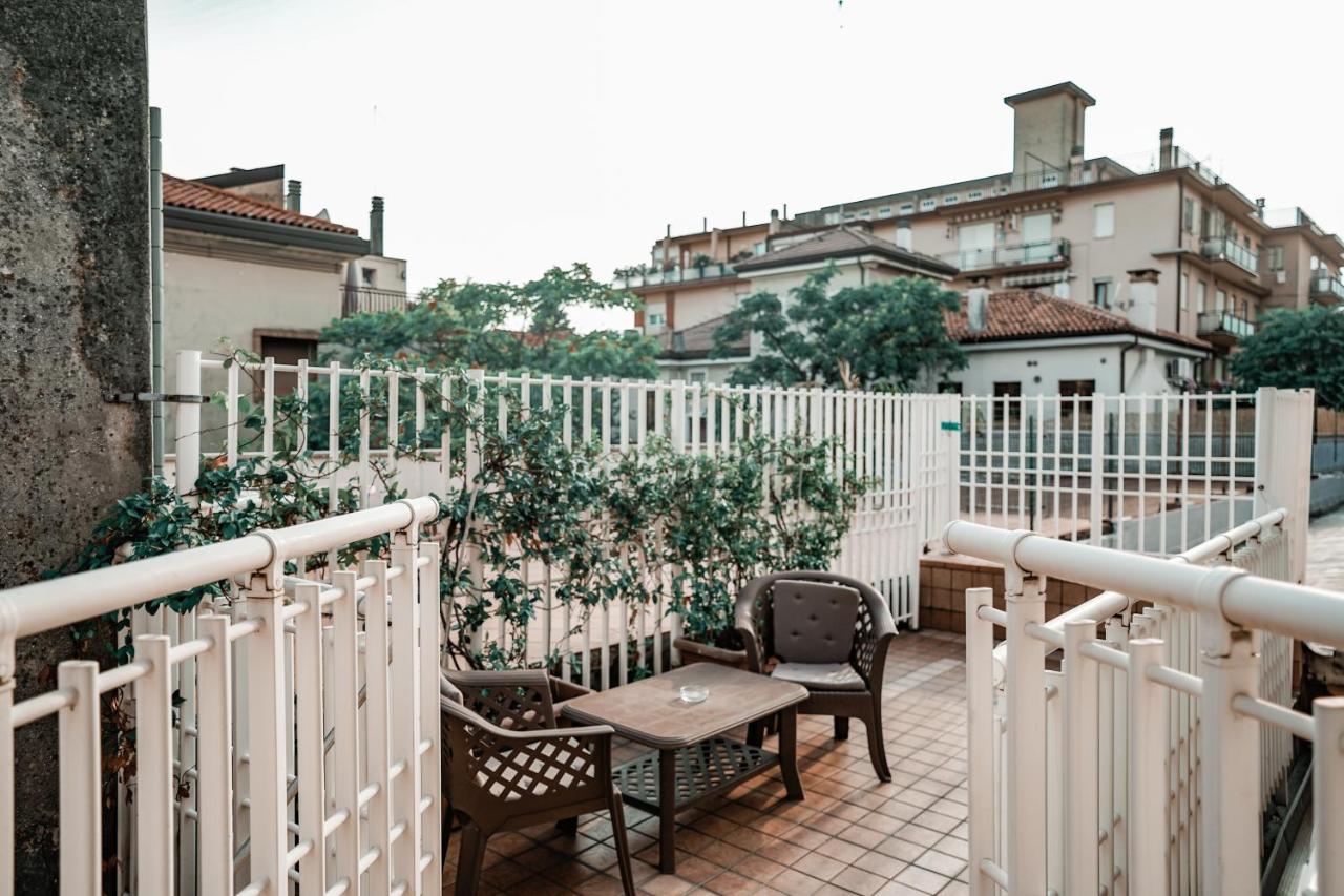 Chambre Double ou Lits Jumeaux avec Terrasse