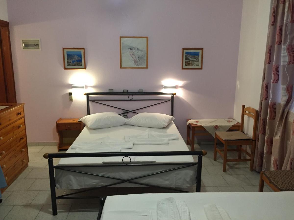 Triple Room with Terrace