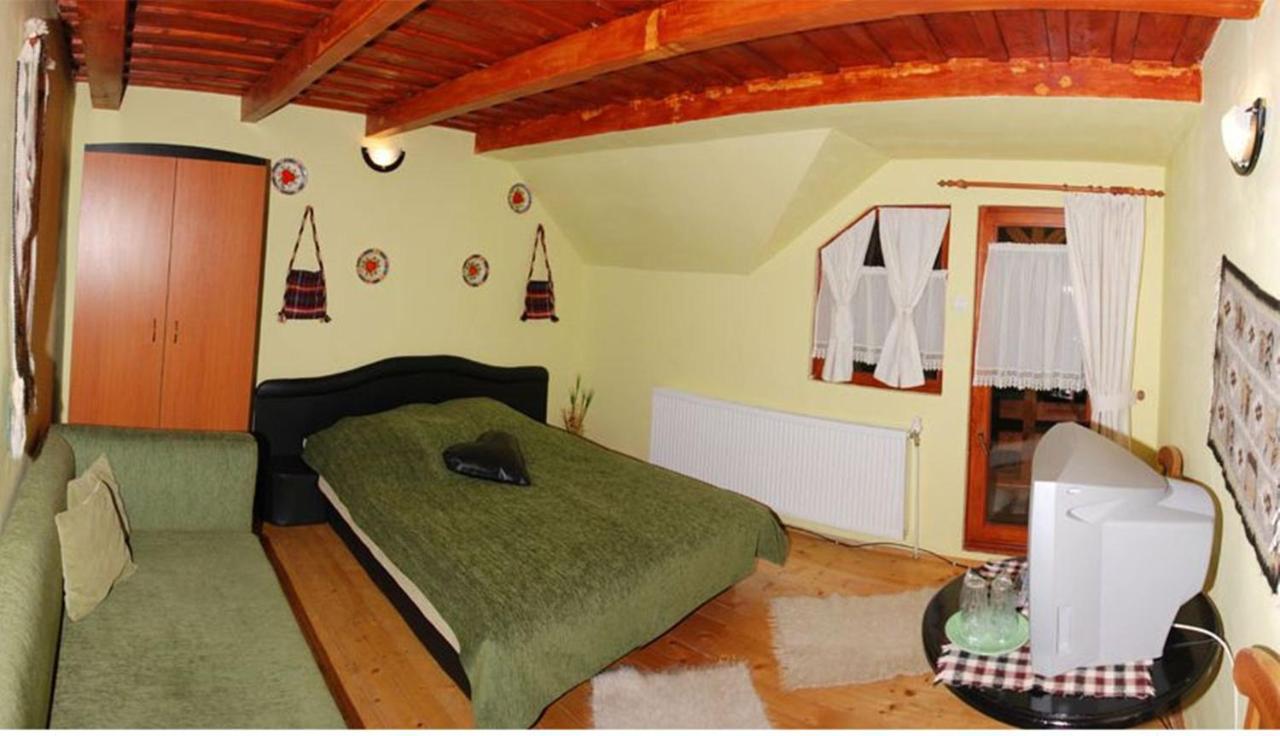 Doppelzimmer mit Balkon