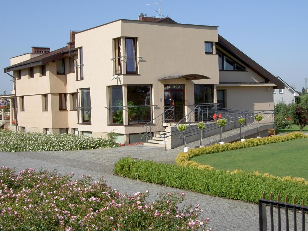 B&B Posnania - Hotel Grodzki - Bed and Breakfast Posnania