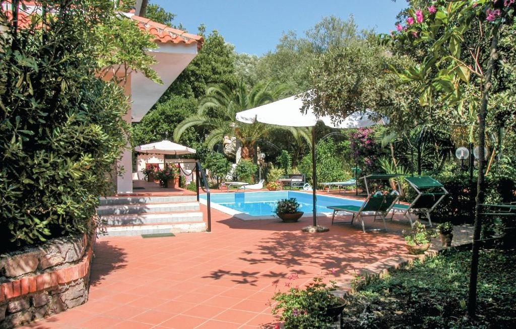 ARS MEDITERRANEA - B&B Scario