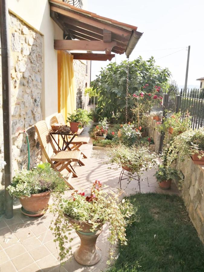 B&B Pieve di Santa Luce - Il borgo di Santa Luce - Bed and Breakfast Pieve di Santa Luce