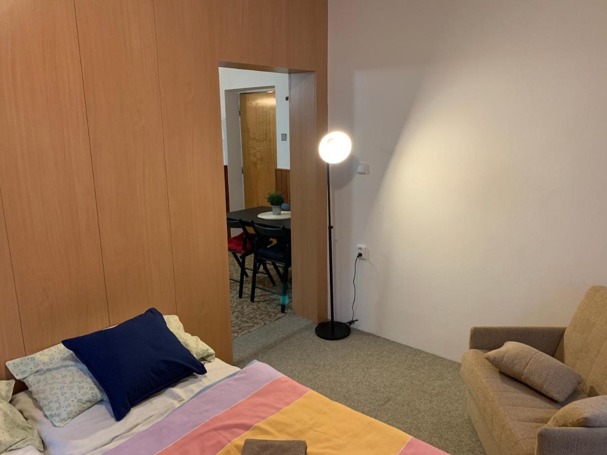 Vierpersoonskamer met Gedeelde Badkamer
