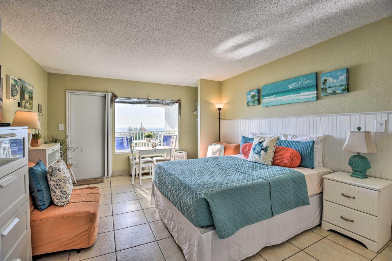 B&B Daytona Beach - Waterfront Daytona Beach Studio with Pool Access! - Bed and Breakfast Daytona Beach