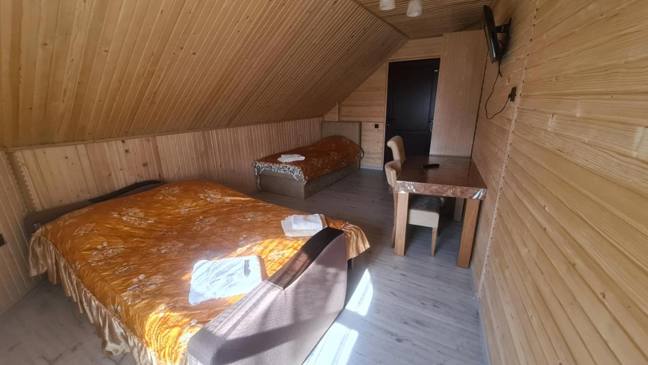 Familiekamer met Uitzicht op de Bergen