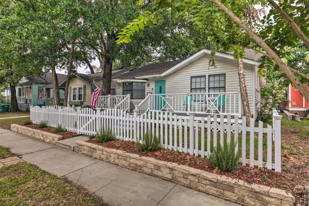 B&B Gulfport - Gulfport Bungalow by Jones Park and Beach Access! - Bed and Breakfast Gulfport