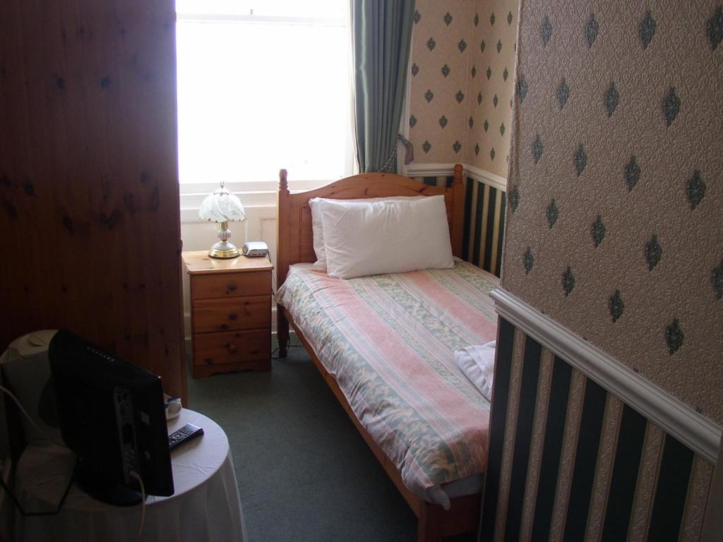 Superior Single Room with Sea View