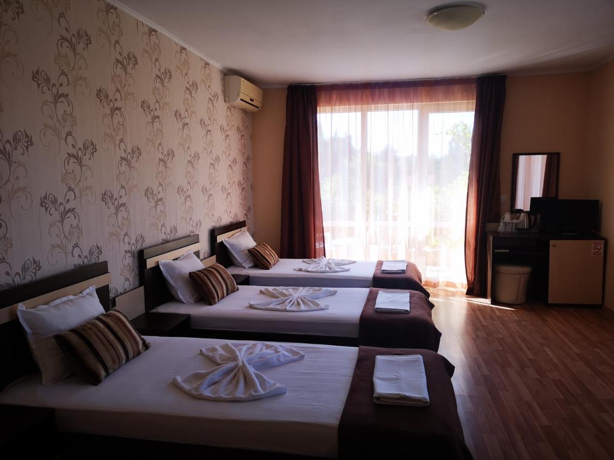 Dreibettzimmer