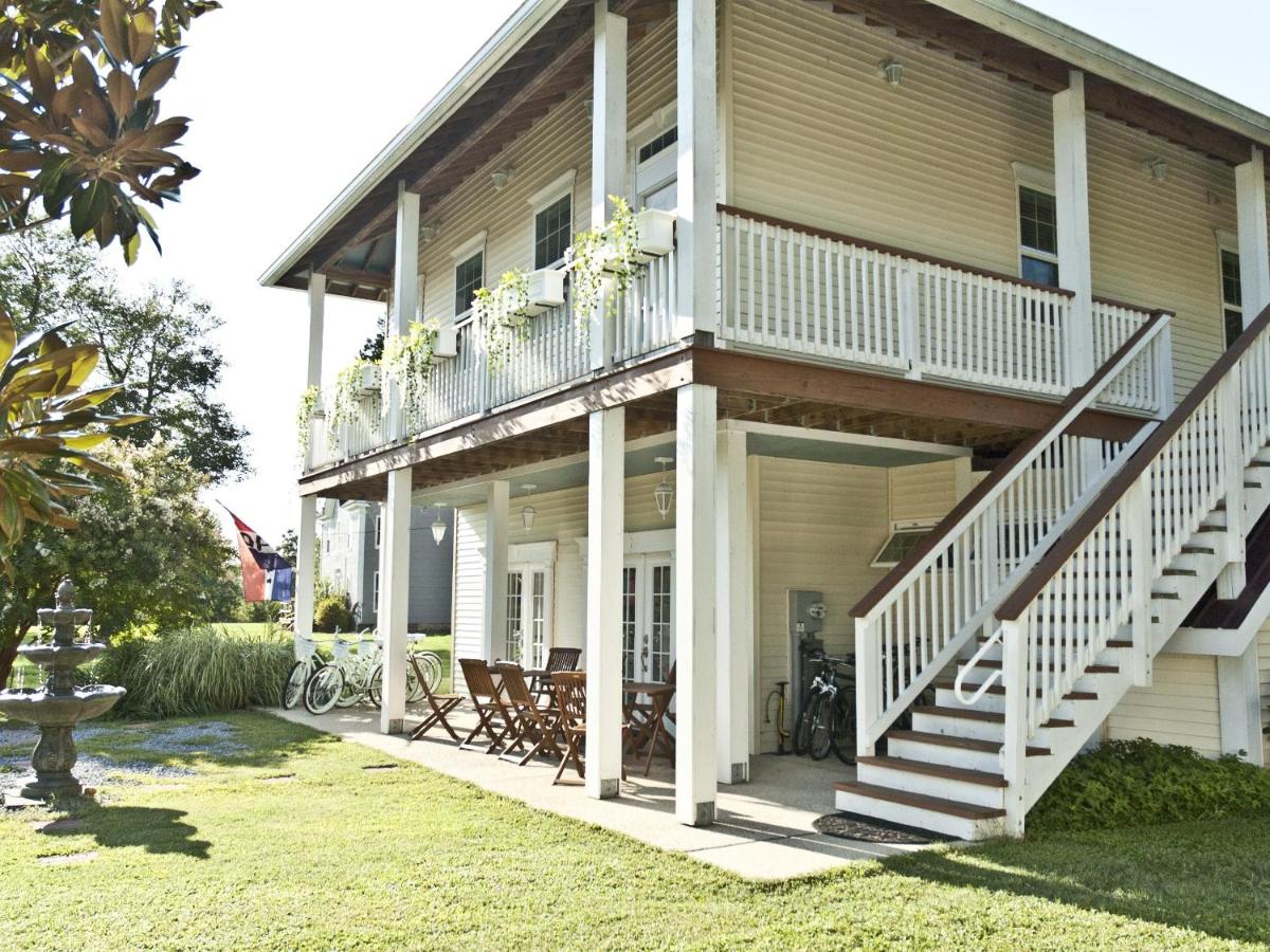 Haven Point Inn - B&B