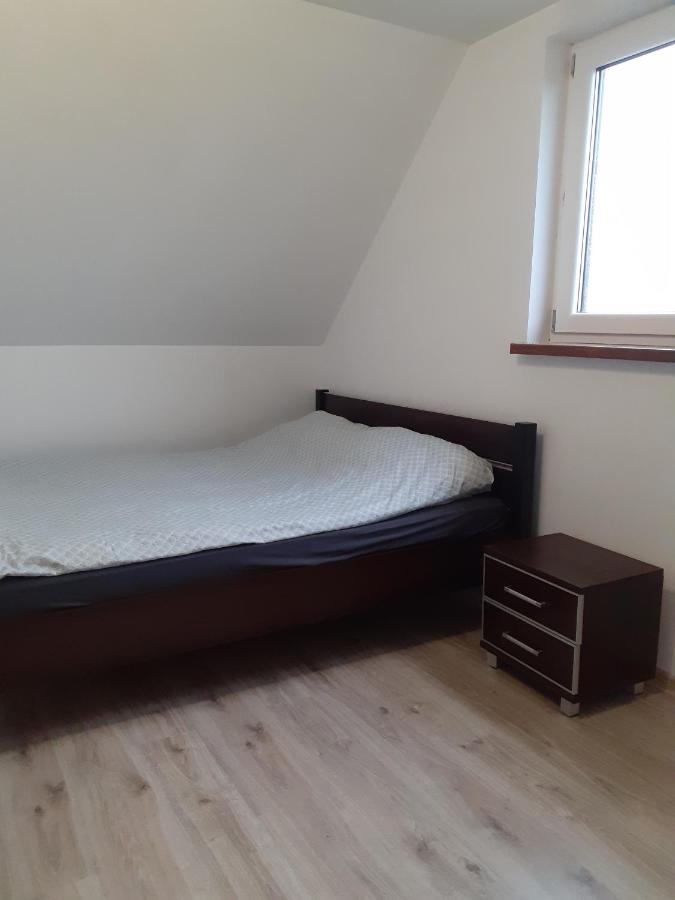Domek całoroczny wsród jezior przy lesie - B&B Giżycko