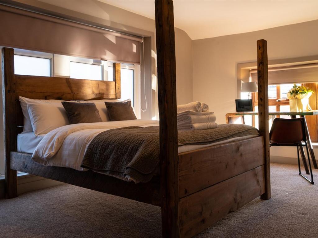 The Milestone - B&B Sowerby Bridge