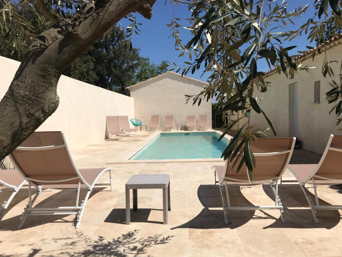 B&B Arpaillargues-et-Aureillac - Les Mazets et Spa D'Uzes - Bed and Breakfast Arpaillargues-et-Aureillac