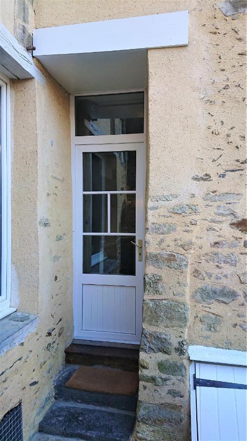 Appartement T2 "Le Cocoön" rez-de-jardin au calme - Chambres d’hôtes