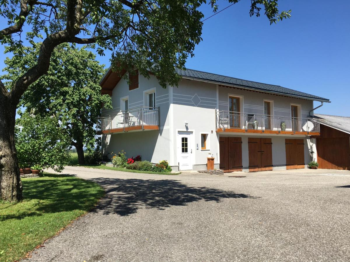 Ferienwohnung Kaltenleitner - Bed and Breakfast Weissenkirchen im Attergau