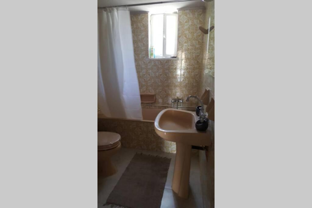 Ευρύχωρο σπίτι στην Πάτρα - B&B
