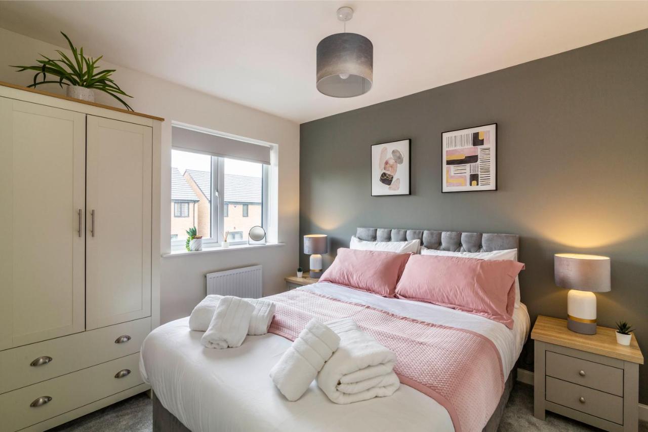 B&B Nottingham - Blackstone Walk - Fabulous Houses with Parking - Bed and Breakfast Nottingham