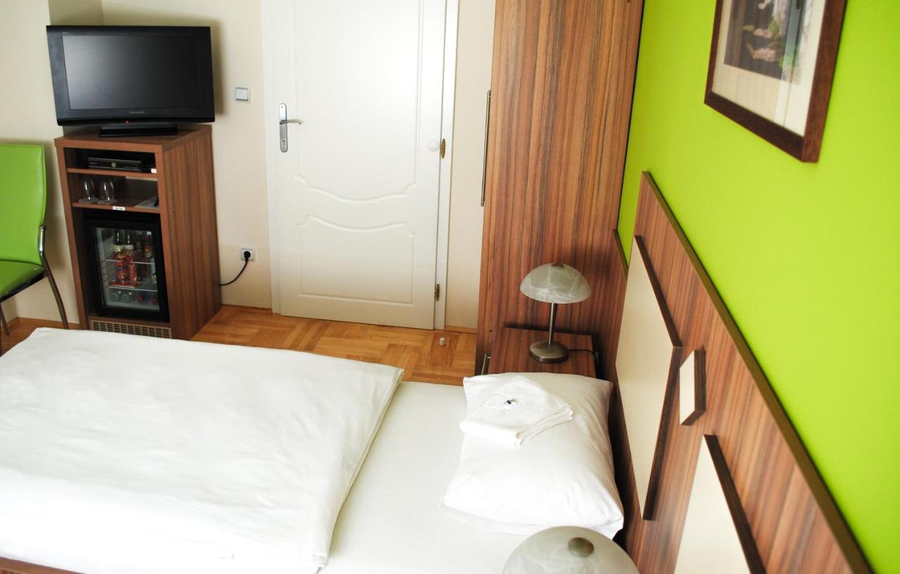 Comfort Doppel-/Zweibettzimmer