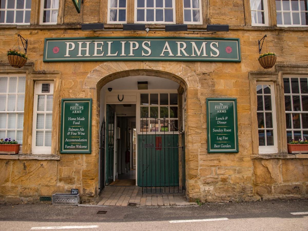 B&B Yeovil - Phelips Arms - Bed and Breakfast Yeovil