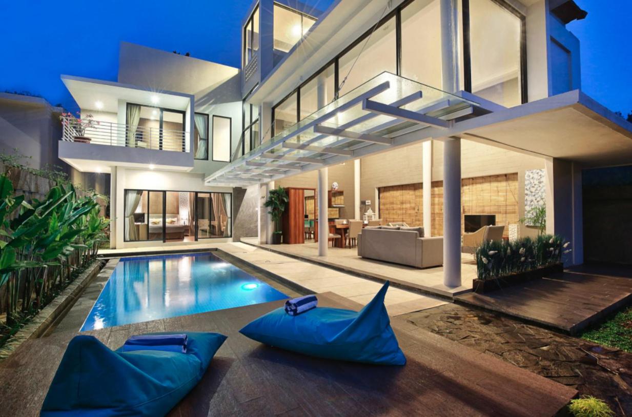 Jadin Villa at Nusa Dua Bali - B&B