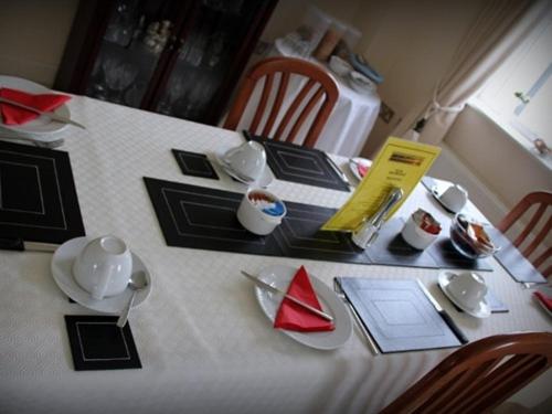 Sunset Bed and Breakfast - Ferienwohnung Broad Haven