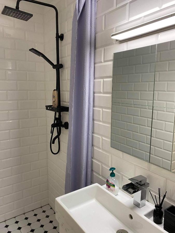 Privilege Apartments KVARTIRA 4 - B&B Kuressaare