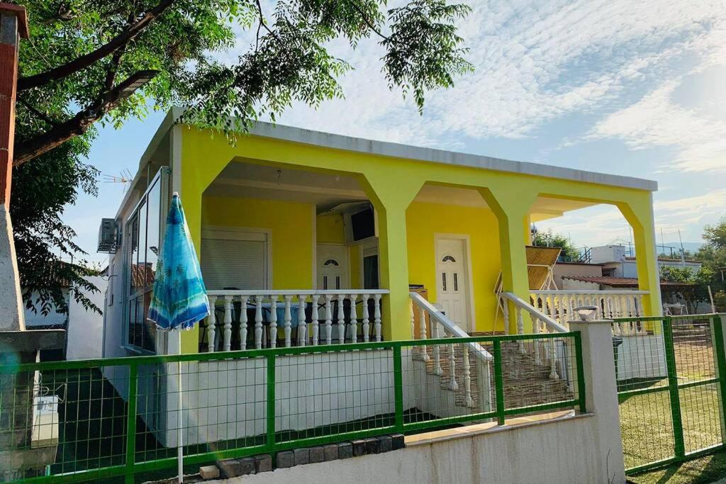 GuestHouse Sunytrans 2 - B&B Asproválta