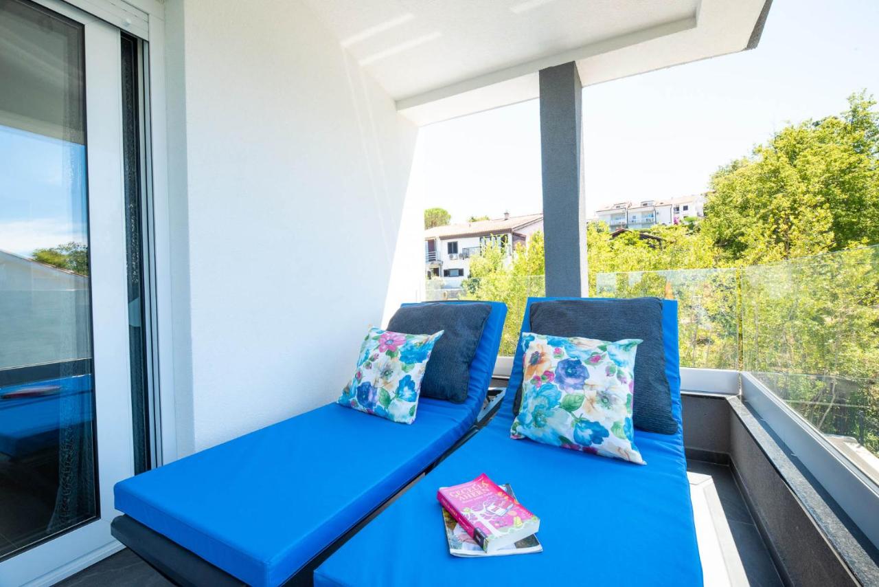 Apartamento con vistas a la piscina 