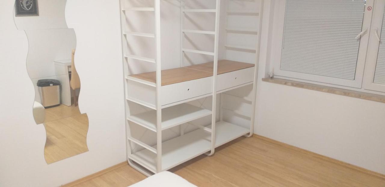 Doppelzimmer mit eigenem externen Bad
