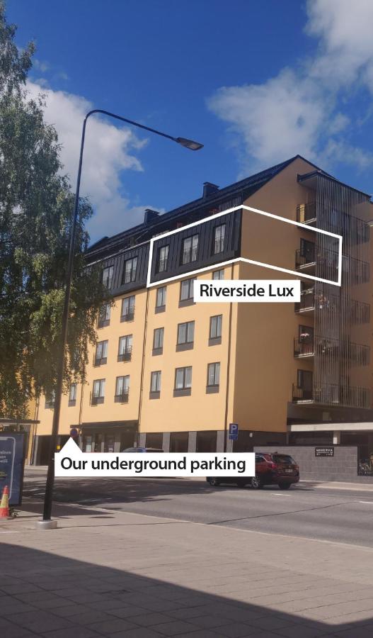 Riverside Lux with 2 bedrooms, Car Park garage and Sauna - B&B Turku