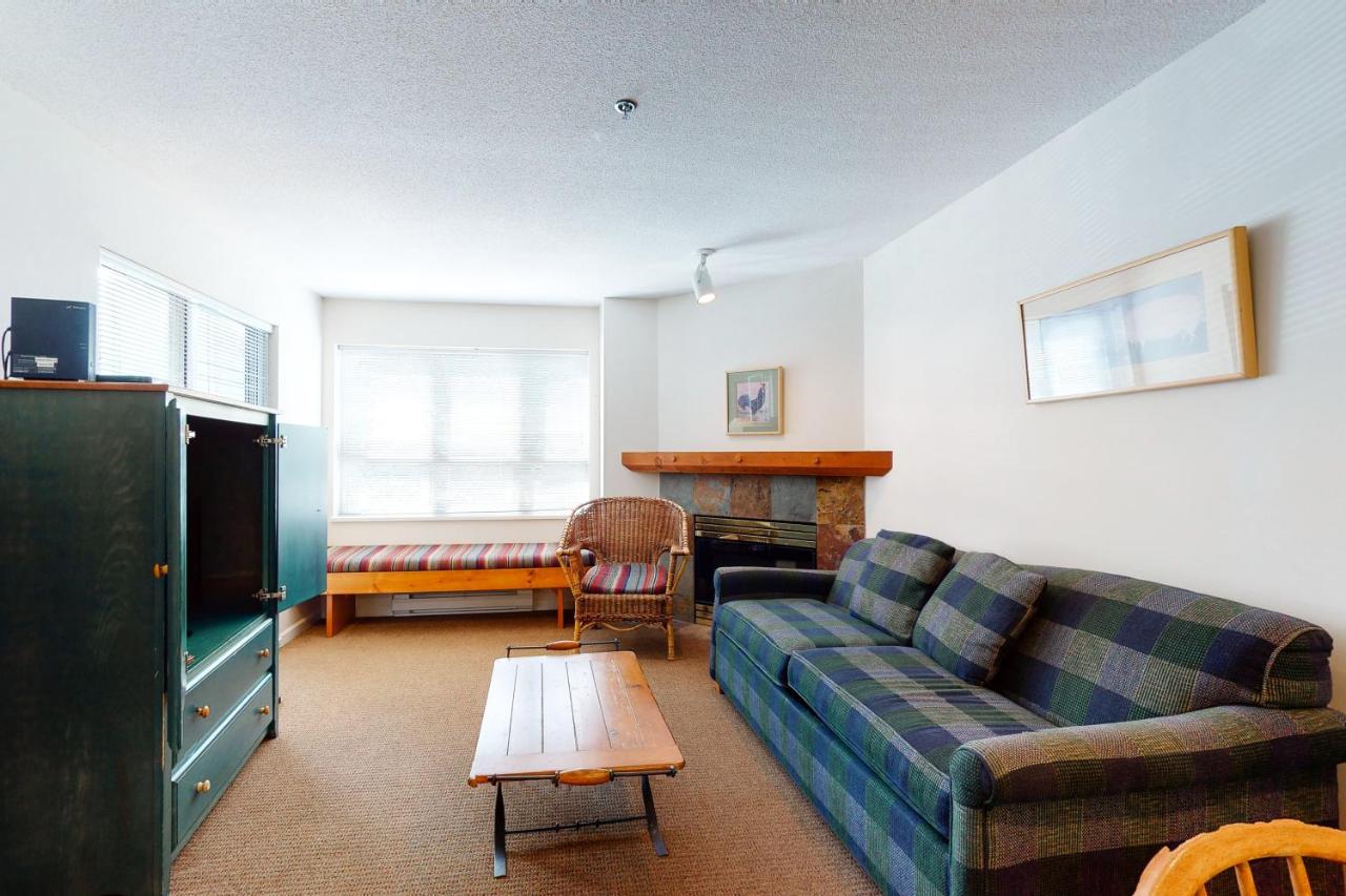 One Bedroom Apartment