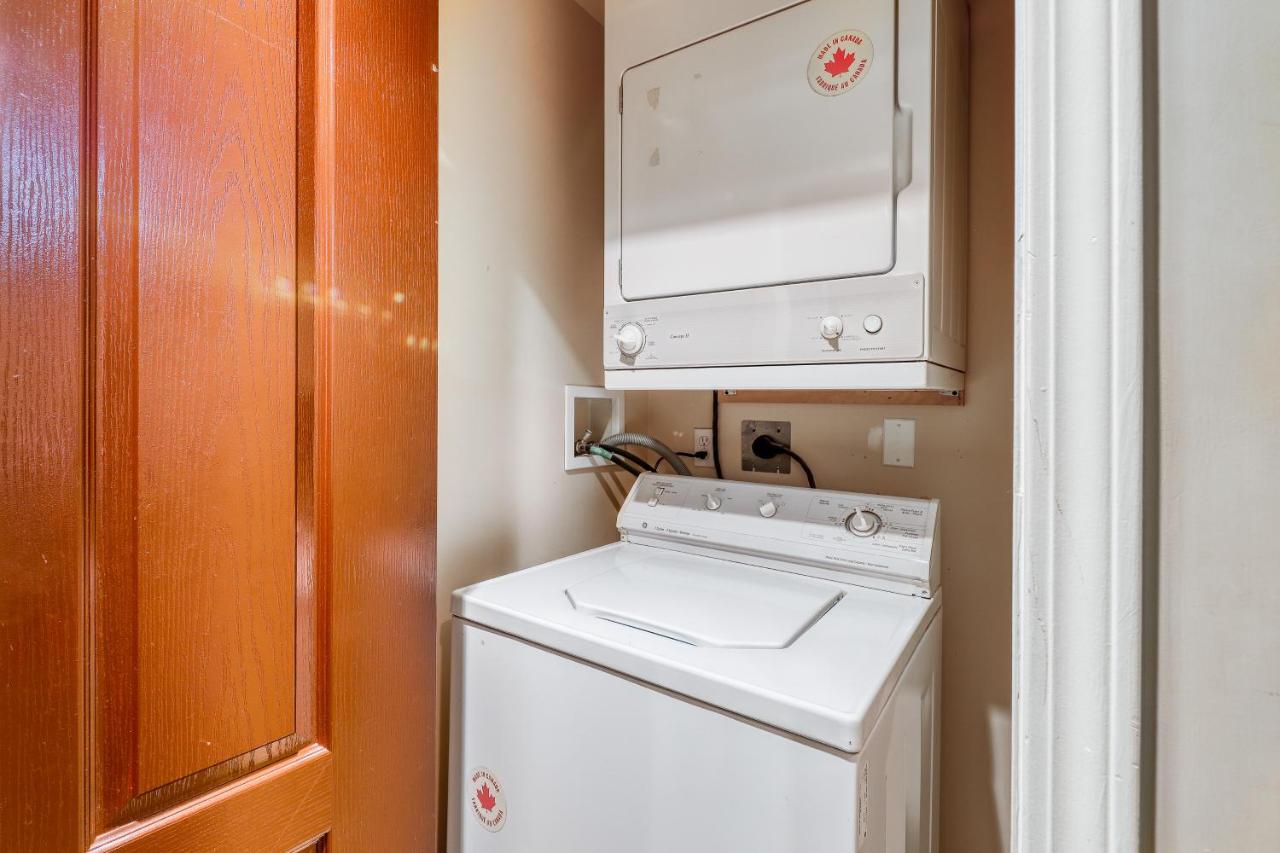 One Bedroom Apartment