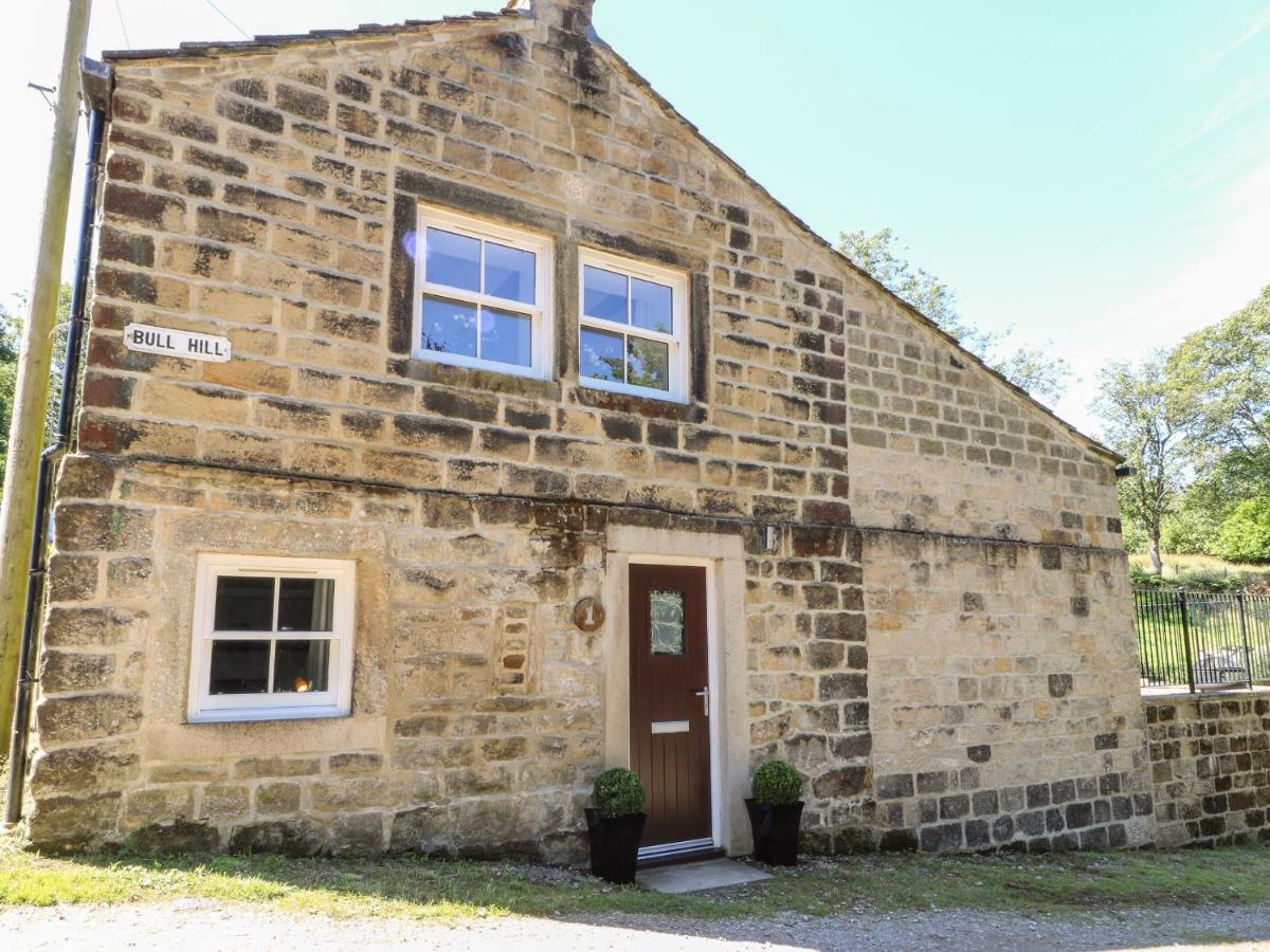 B&B Keighley - Bull Hill Cottage - Bed and Breakfast Keighley