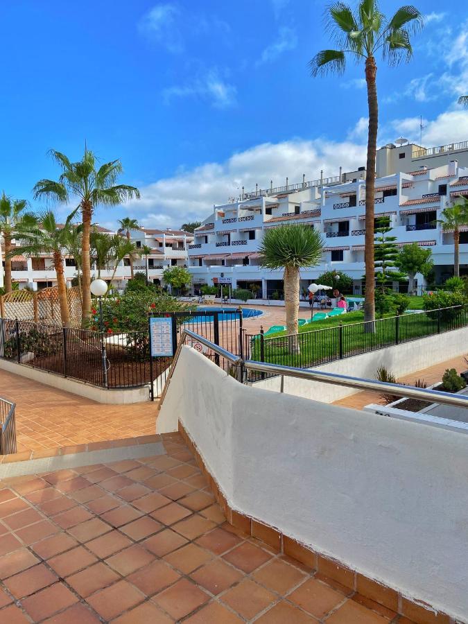 Victoria Court Modern 1 Bed Apartment Los Cristianos Tenerife - Chambres d'hôtes Los Cristianos