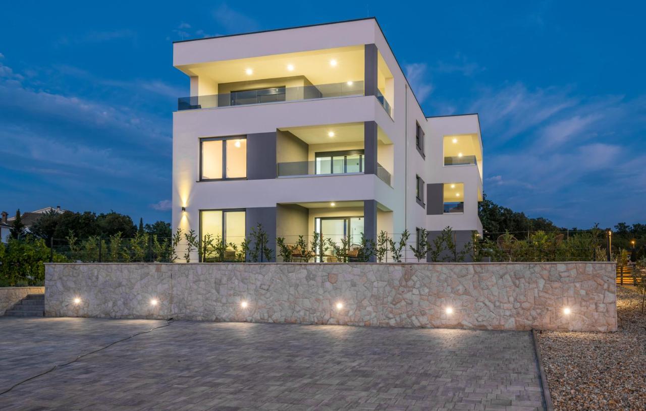 Two-Bedroom Apartment with private pool
