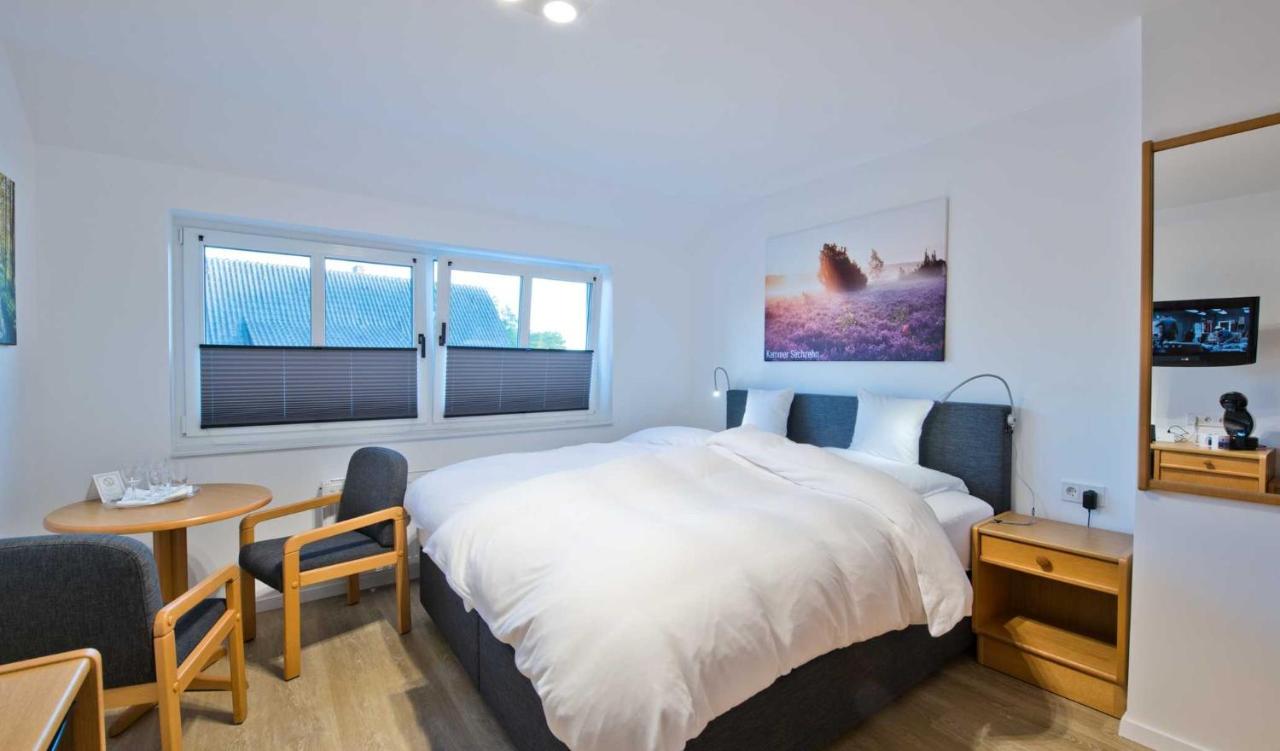 Double or Twin Room with Shower