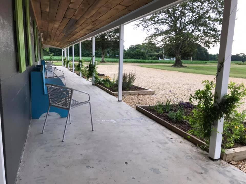 The Quarters at Pier450 - B&B Lexington Park