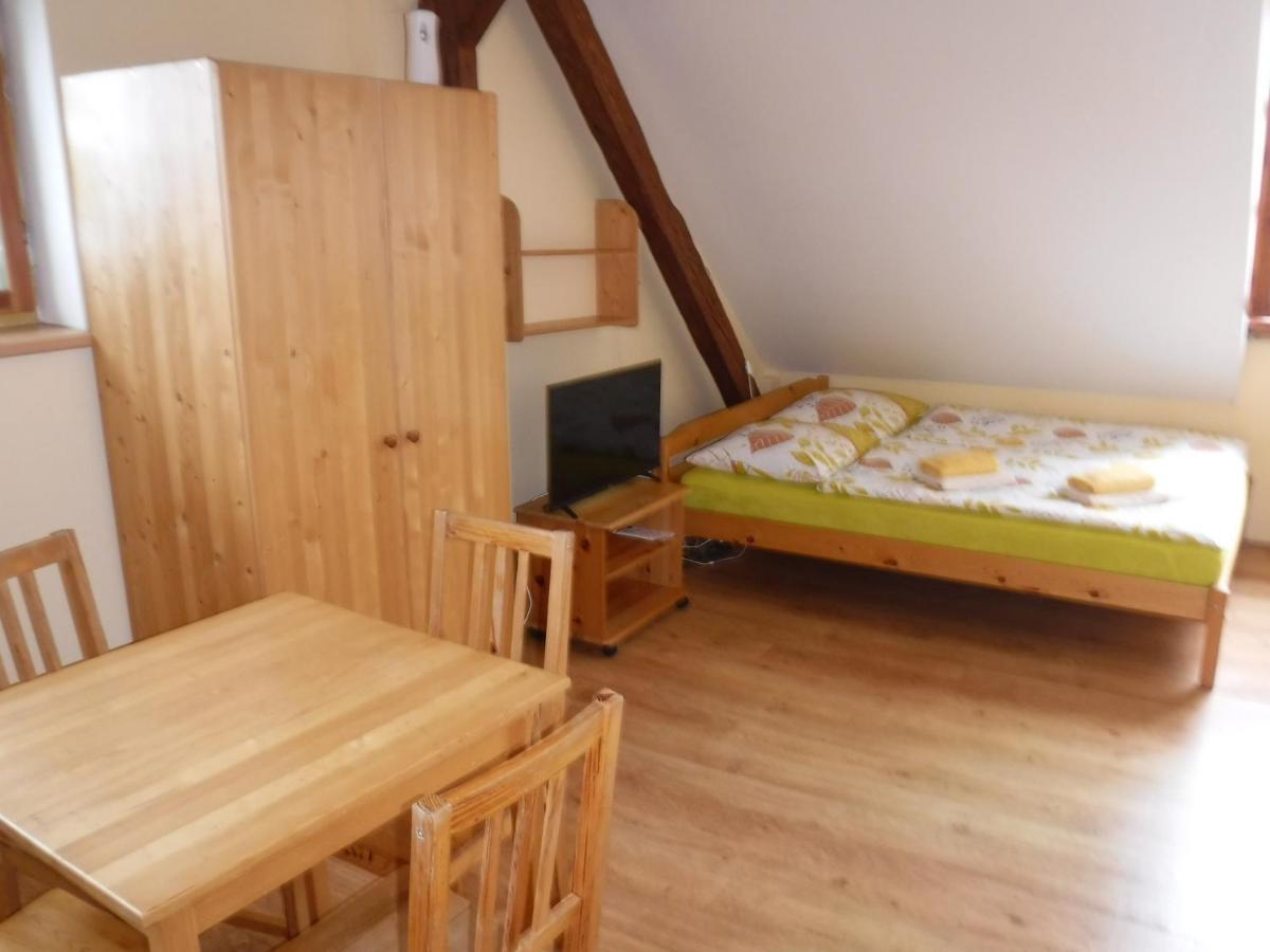 Chambre Quadruple avec Salle de Bains Privative