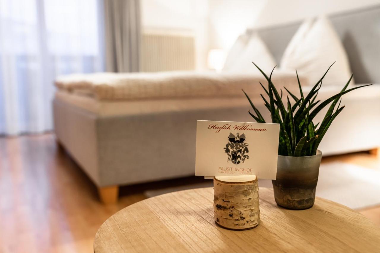 Doppelzimmer mit Balkon