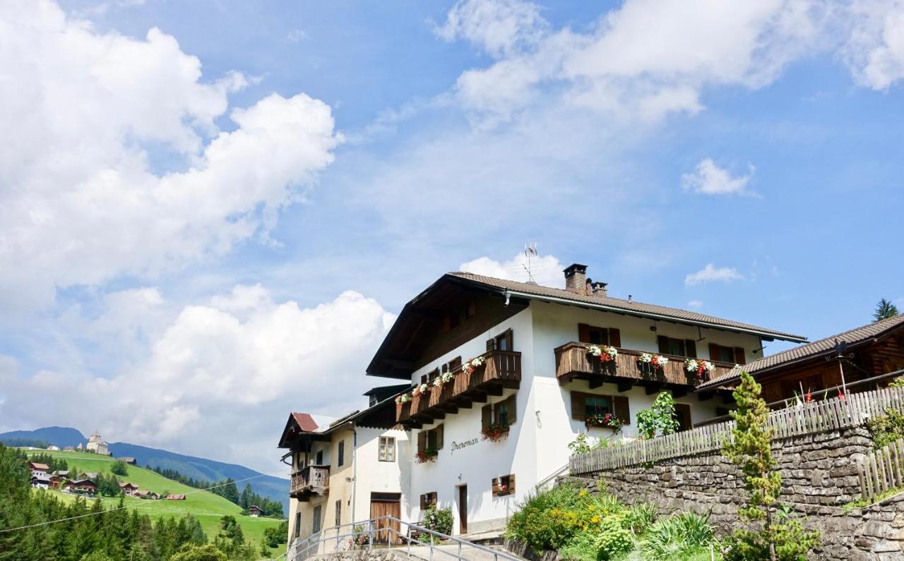 B&B St. Martin in Thurn - Ciasa PREROMAN App. vista Castello - Bed and Breakfast St. Martin in Thurn