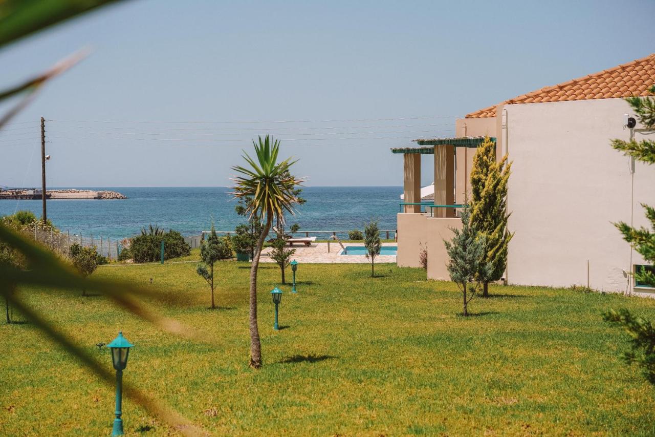 Kyparissia Blue Boutique Hotel - Bed and Breakfast Kyparissía