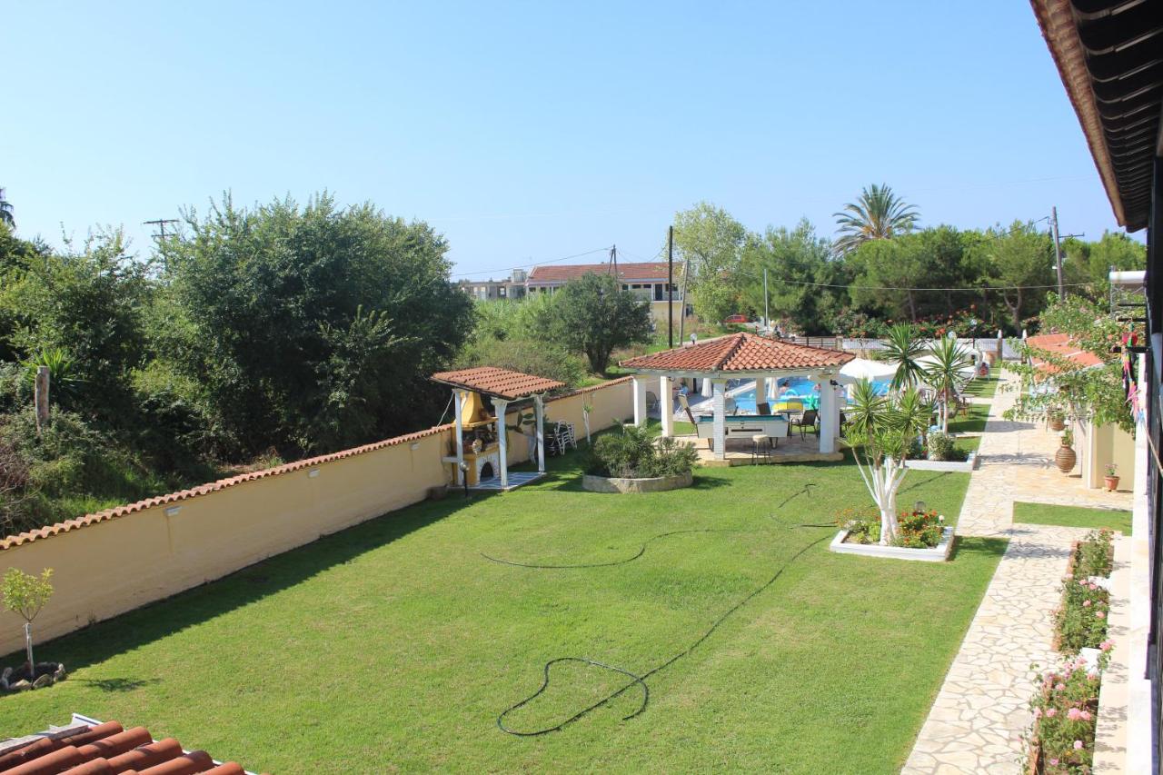 Apartment mit 2 Schlafzimmern und Poolblick