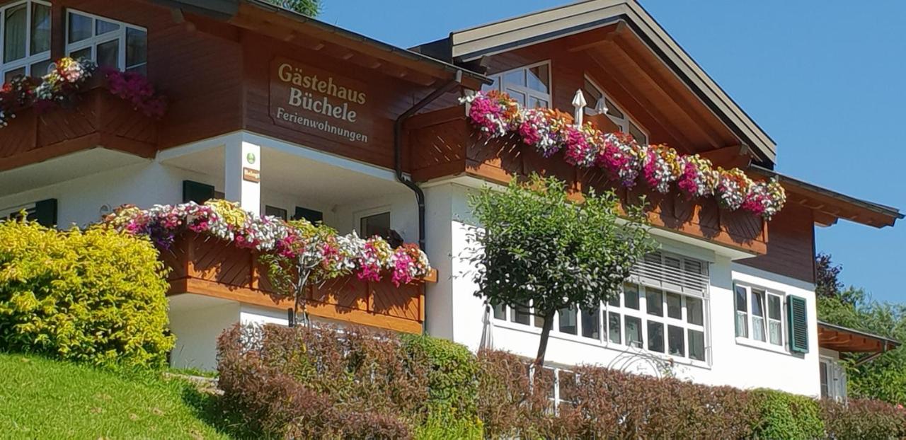 B&B Hirschegg - Gästehaus Büchele - Bed and Breakfast Hirschegg