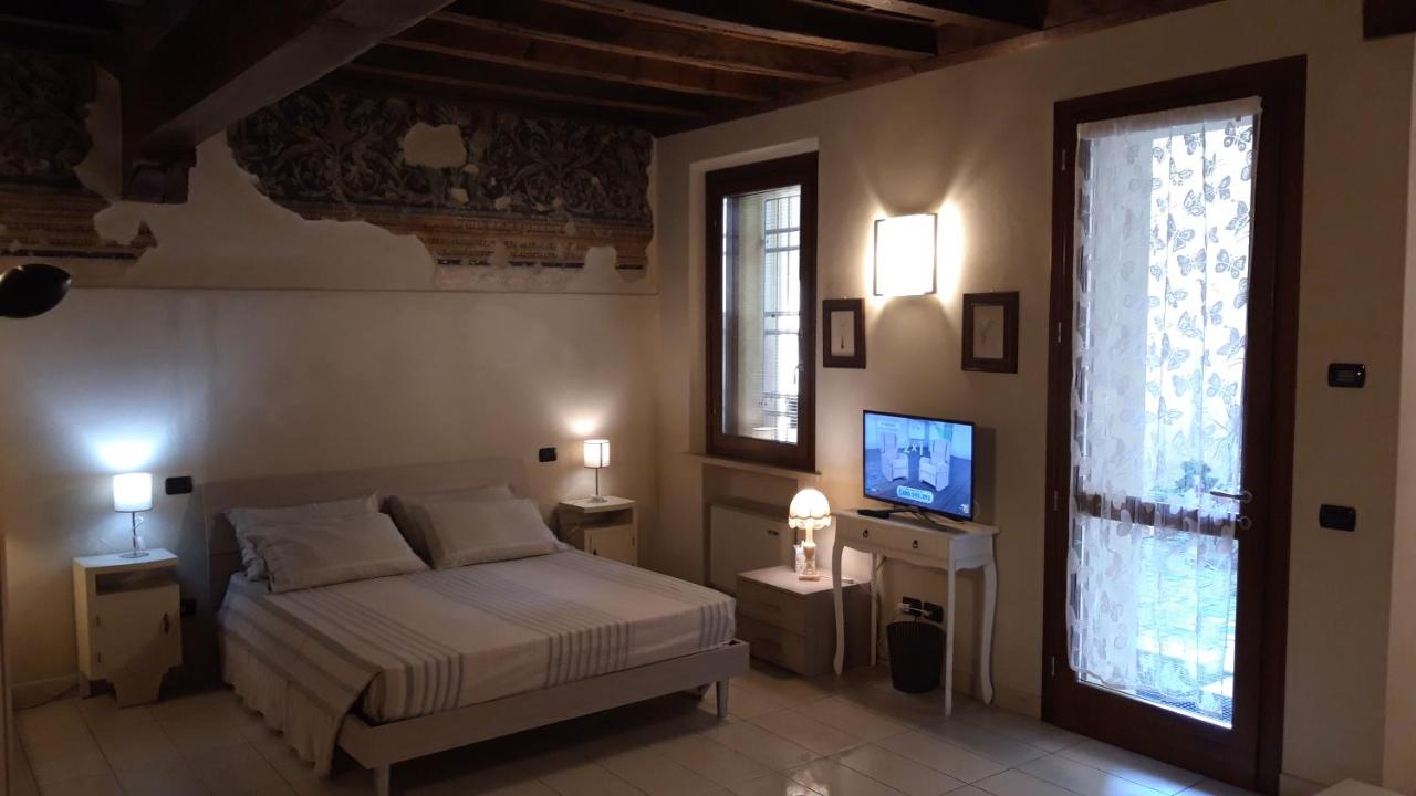 B&B Mantova - AKANTHO apartment - Bed and Breakfast Mantova