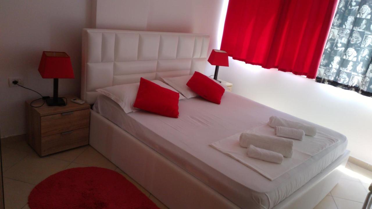 B&B Durrës - Gjiri Lalzit Home - Bed and Breakfast Durrës