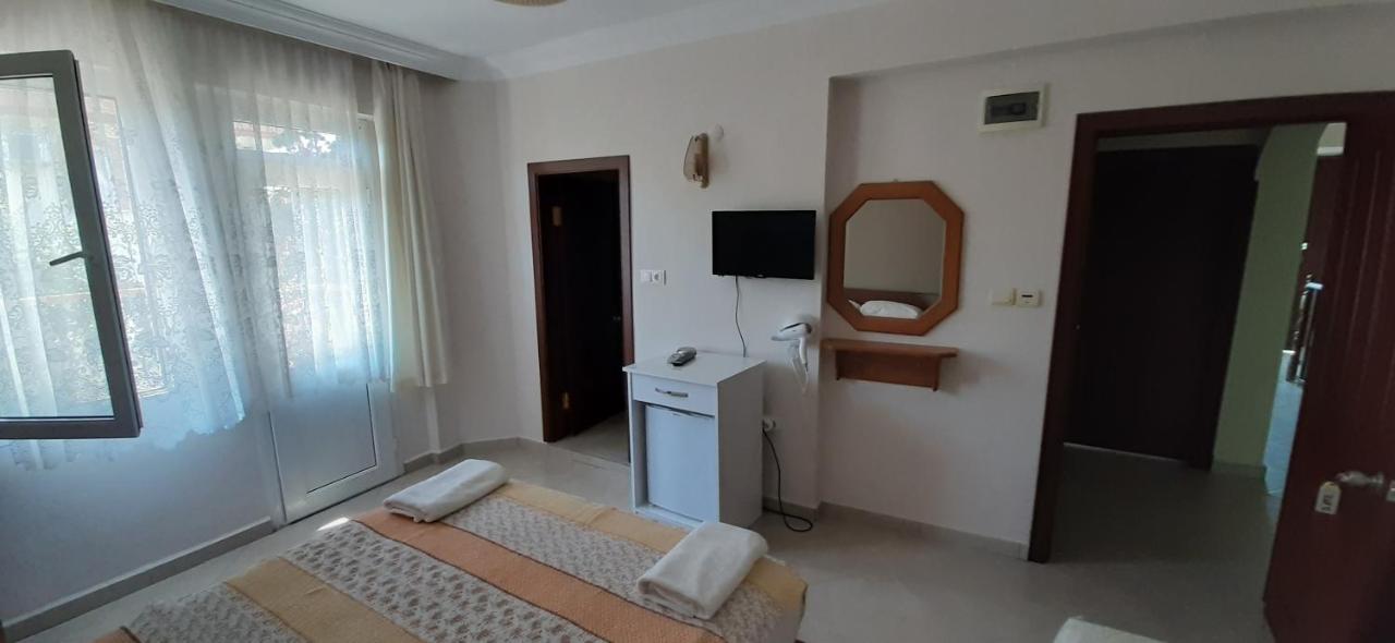 Habitación Triple con balcón