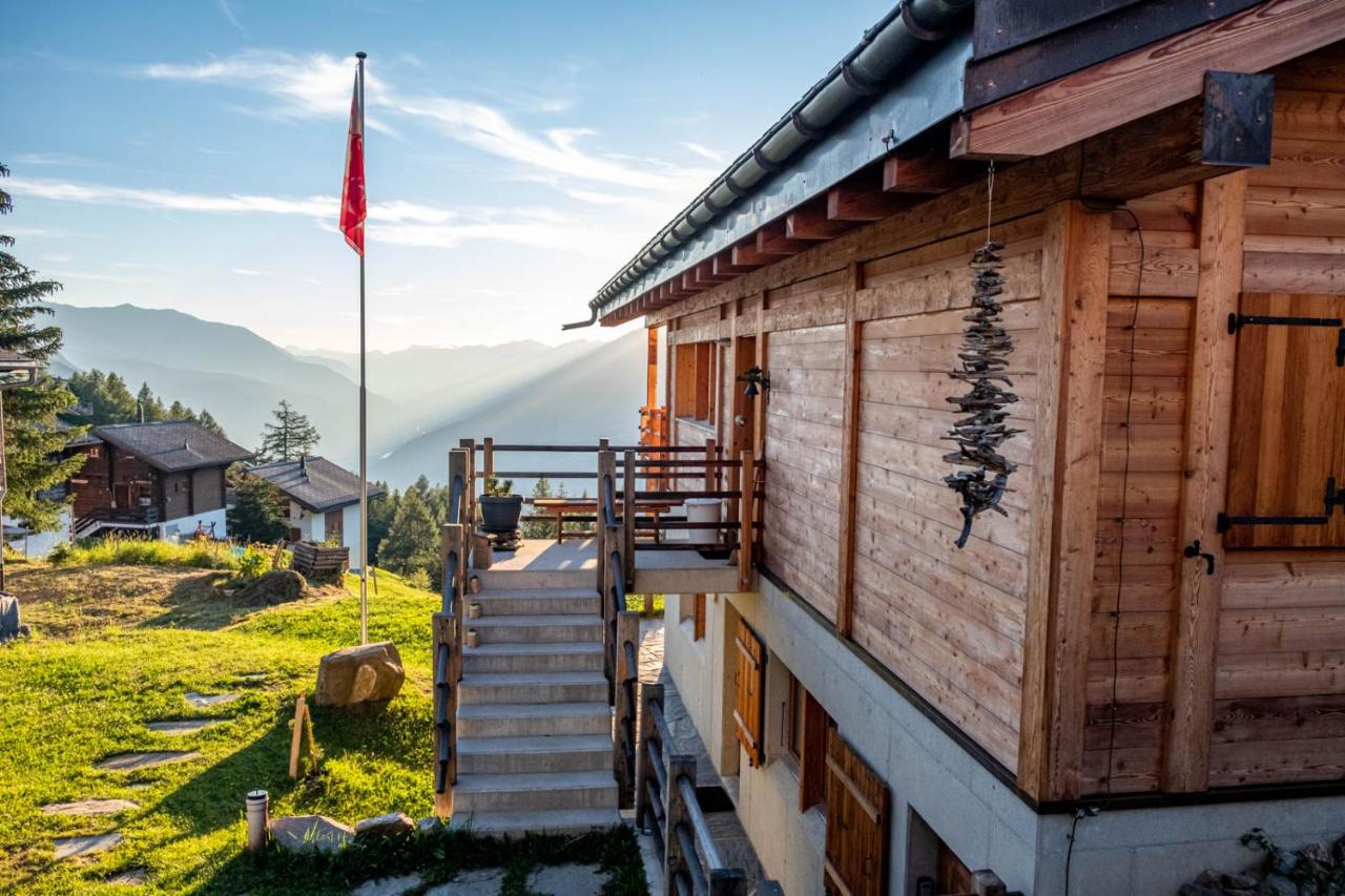 B&B Rosswald - Chalet Seviann - Bed and Breakfast Rosswald