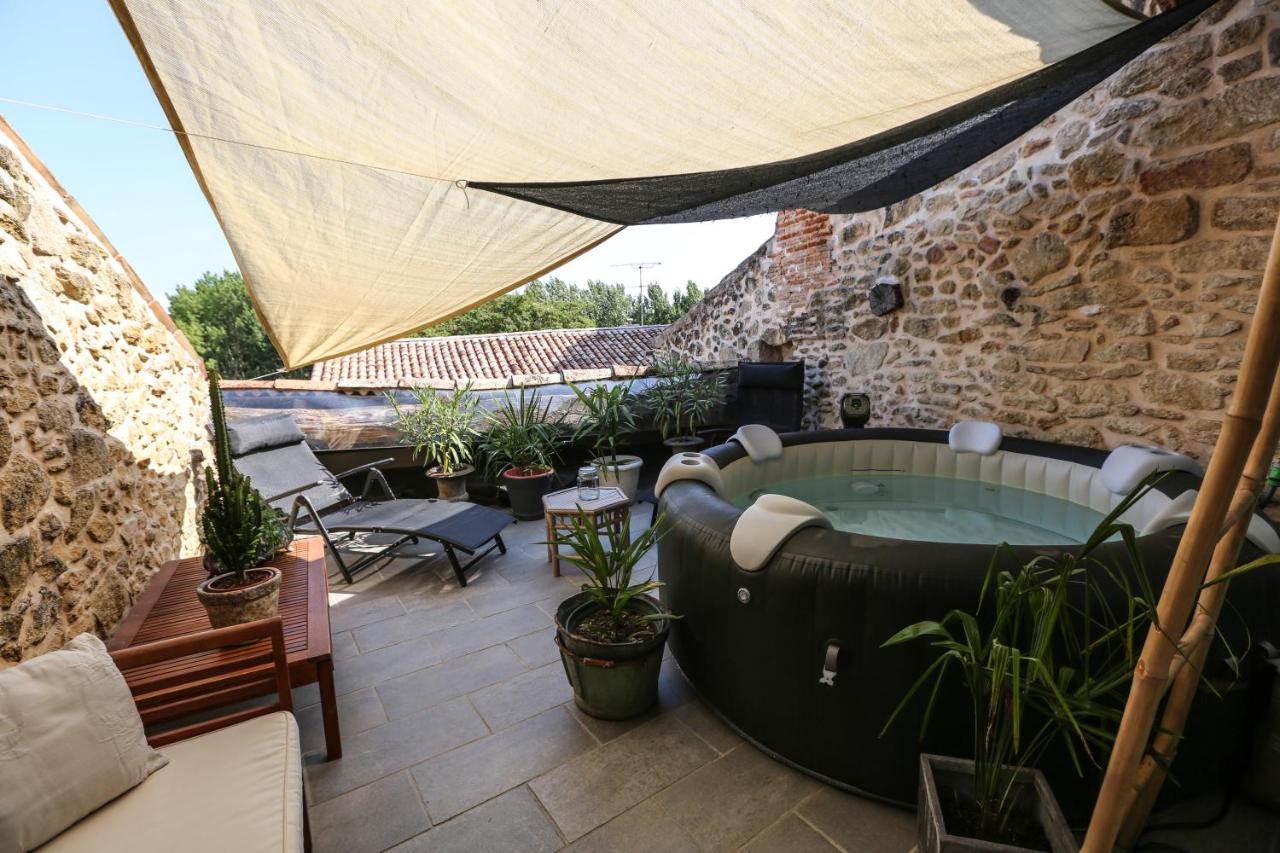 Maison atypique dans cité médiévale - B&B Saint-Macaire